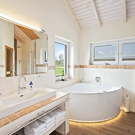 Luxuswellnesshaus Beachhouse Bliesdorf
